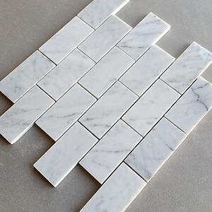 Bianco Carrara Polished Marble Mosaic Subway Tile - 2